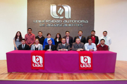 Convoca rector de la UAA a estudiantes de ciencias políticas a sumar acciones de cambio social 
