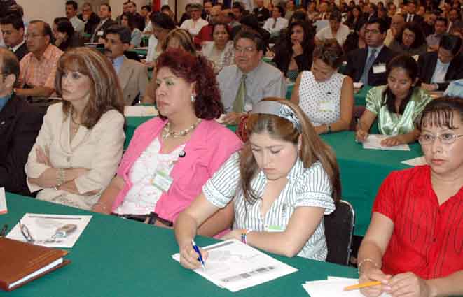 Convoca la ANUIES a las IES a generar proyectos para la formación profesional