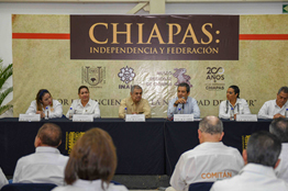 Presentan en la UNACH exposición itinerante Chiapas: Independencia y Federación