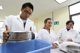 Convoca UAEH  a participar en la obtención de la beca “Química Araceli Sierra”
