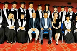Celebra UABCS Los Cabos la graduación de 58 alumnos