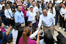 La Unidad de Bienestar Universitario brinda mensaje para el Presidente, mostrando el trabajo que se hace para la comunidad Rosalina y Sinaloense