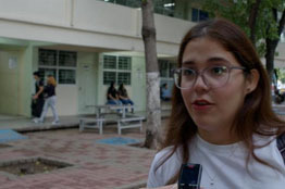 Sarahí y Julián, dos hermanos que comparten el orgullo de iniciar su camino como nuevos estudiantes de la Universidad Autónoma de Sinaloa