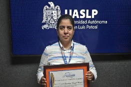 Docente de la Facultad de Derecho UASLP recibe premio internacional a la Innovación Académica