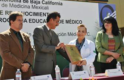 La Universidad Autónoma de Baja California reacredita la carrera de Medicina