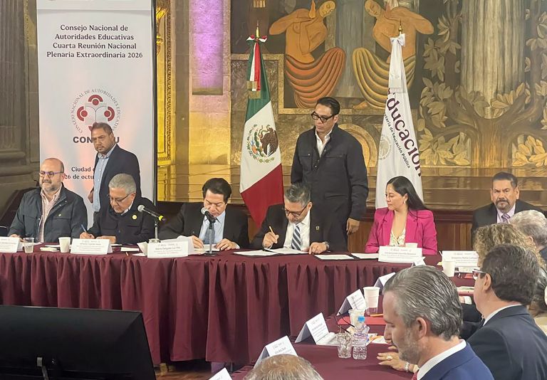 ANUIES garantizará transparencia en consulta al magisterio para desaparecer USICAMM