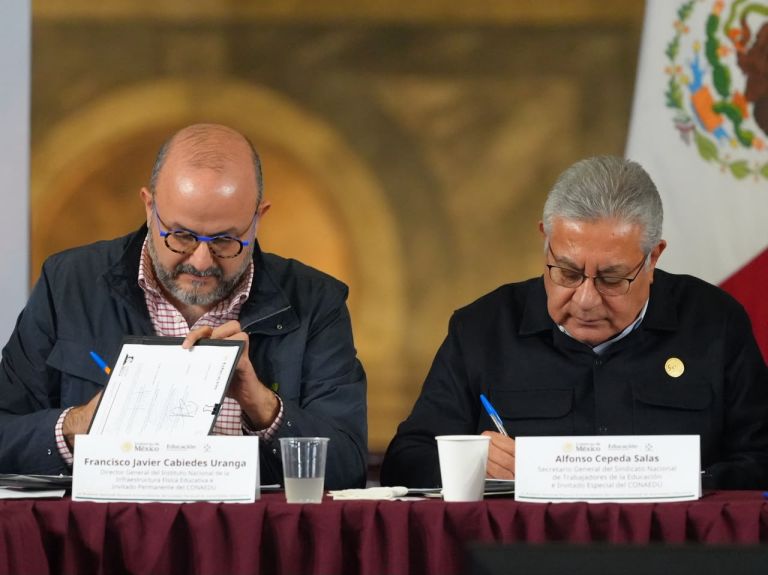 ANUIES garantizará transparencia en consulta al magisterio para desaparecer USICAMM