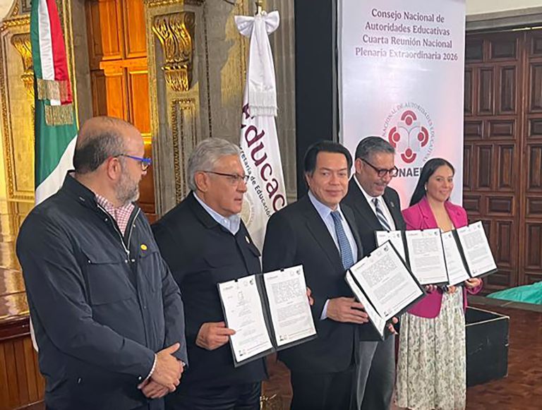 ANUIES garantizará transparencia en consulta al magisterio para desaparecer USICAMM