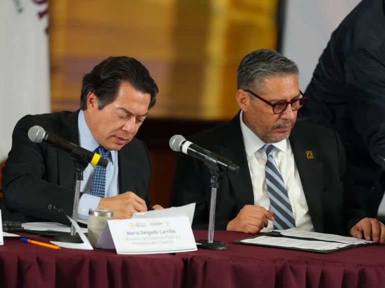 ANUIES garantizará transparencia en consulta al magisterio para desaparecer USICAMM